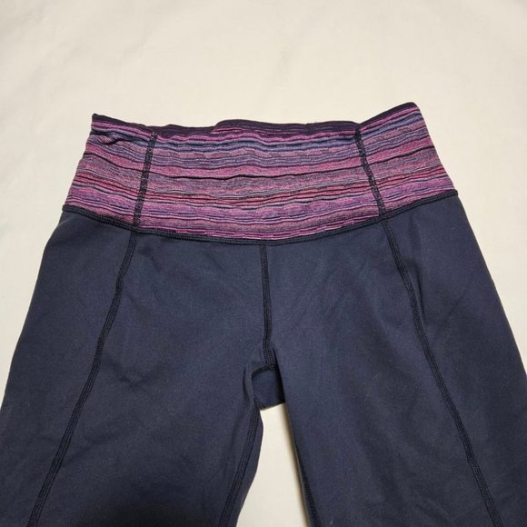 Lululemon Navy & Pink Luon Mid Rise Split Calf Gather & Crow Crop - Picture 4 of 6